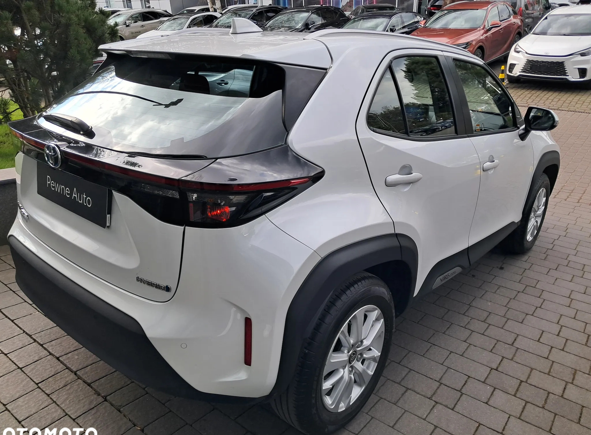 Toyota Yaris Cross cena 102900 przebieg: 59500, rok produkcji 2022 z Chęciny małe 22